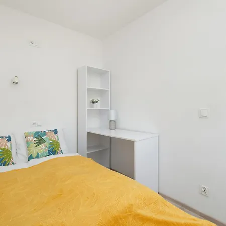 Apartament Blisko Parku Zeromskiego By Renters * Štetín
