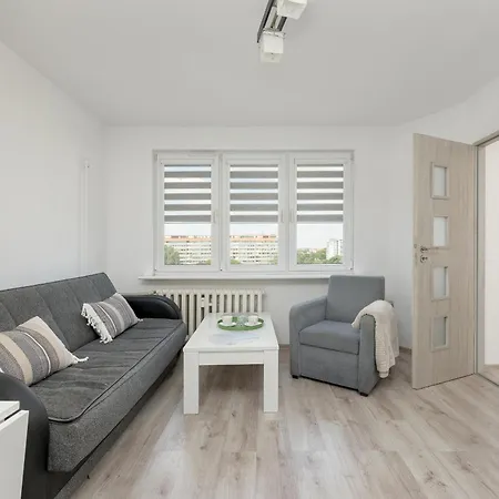 Apartament Blisko Parku Zeromskiego By Renters Apartmán