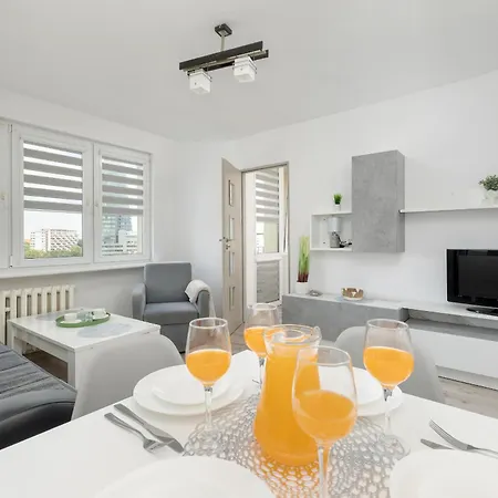 Apartament Blisko Parku Zeromskiego By Renters Apartmán